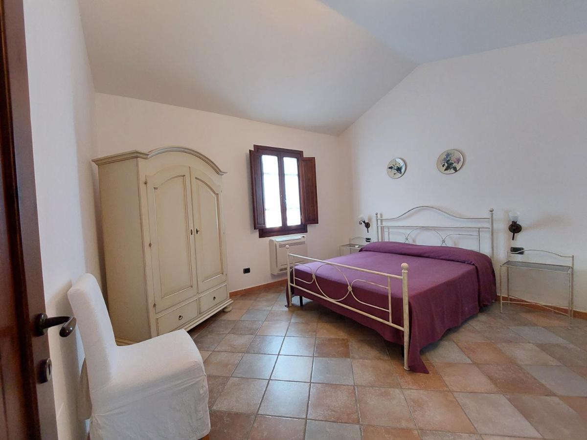 Hotel La Corte Rosada Villasimius Eksteriør bilde