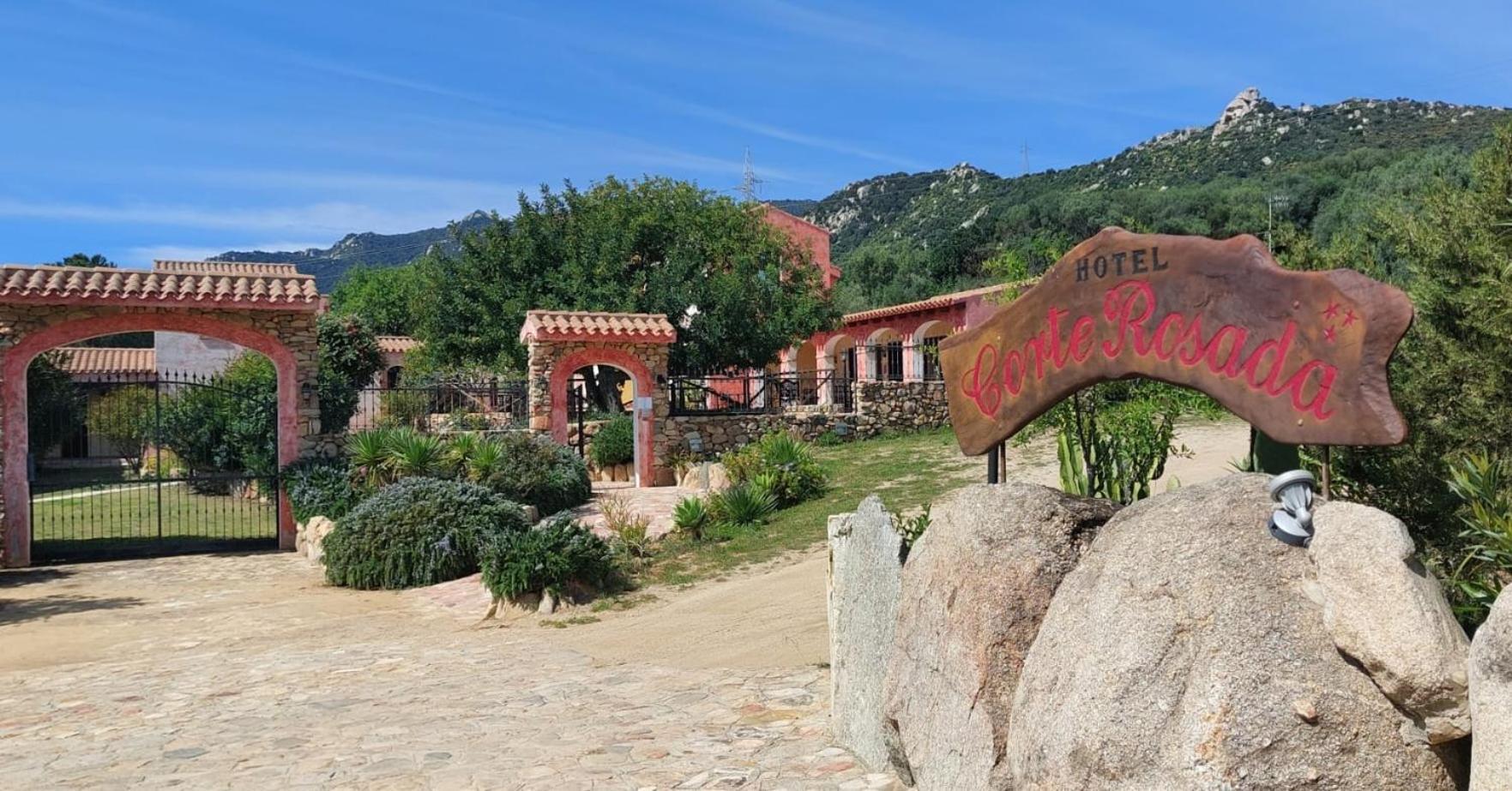 Hotel La Corte Rosada Villasimius Eksteriør bilde